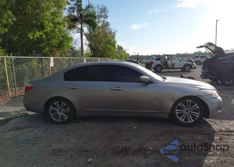 2011 Hyundai Genesis 4.6 z USA, uszkodzony, nr VIN KMHGC4DF0BU139726